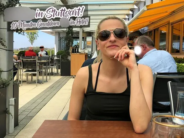Ich ficke dich im 10-Minuten-Countdown vor dem Meeting in Stuttgart