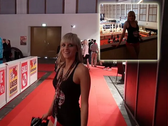 Ich lasse mich auf der Venus in Berlin blitzartig ficken und vollspritzen